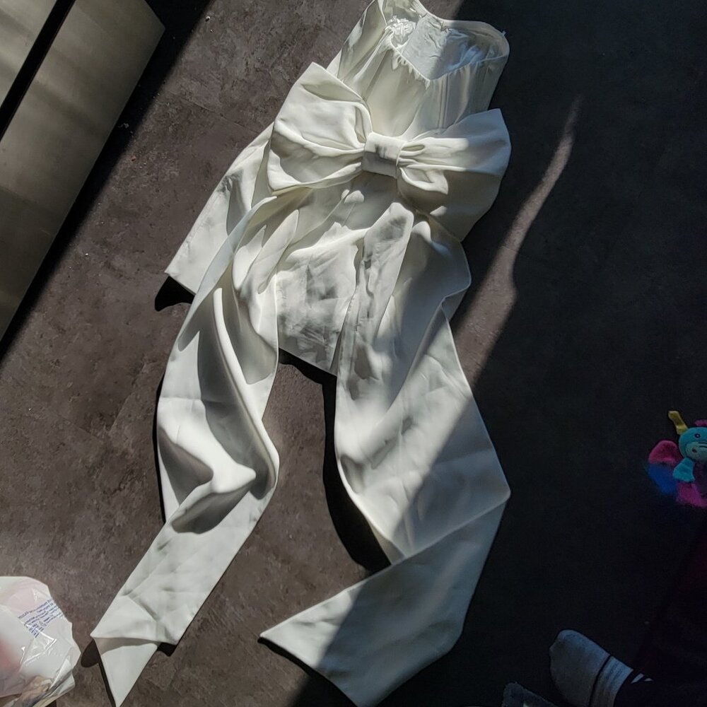 Meshki Meredith Boned Strapless Bow Wedding Dress